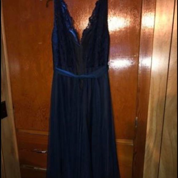 Dress - Picture 2 of 2